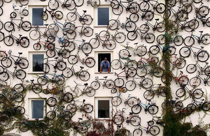 bike wall